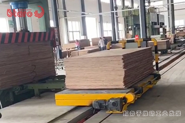 3吨纸板、木板生产线对接运输轨道平车